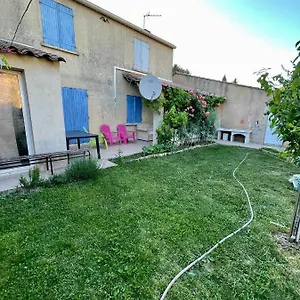 villa-avignon-en-peripherique-du-centre-ville-davignon.aixenprovencehotels.org/
