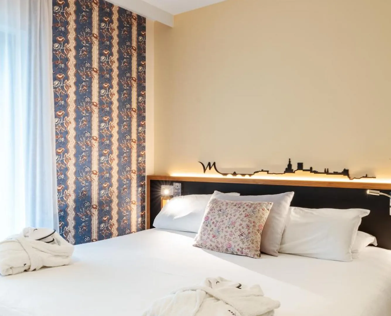 Mercure Avignon Gare Tgv Hotel